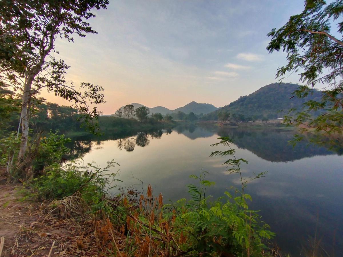 Royal Mountain View Villa Ratchaburi Eksteriør bilde