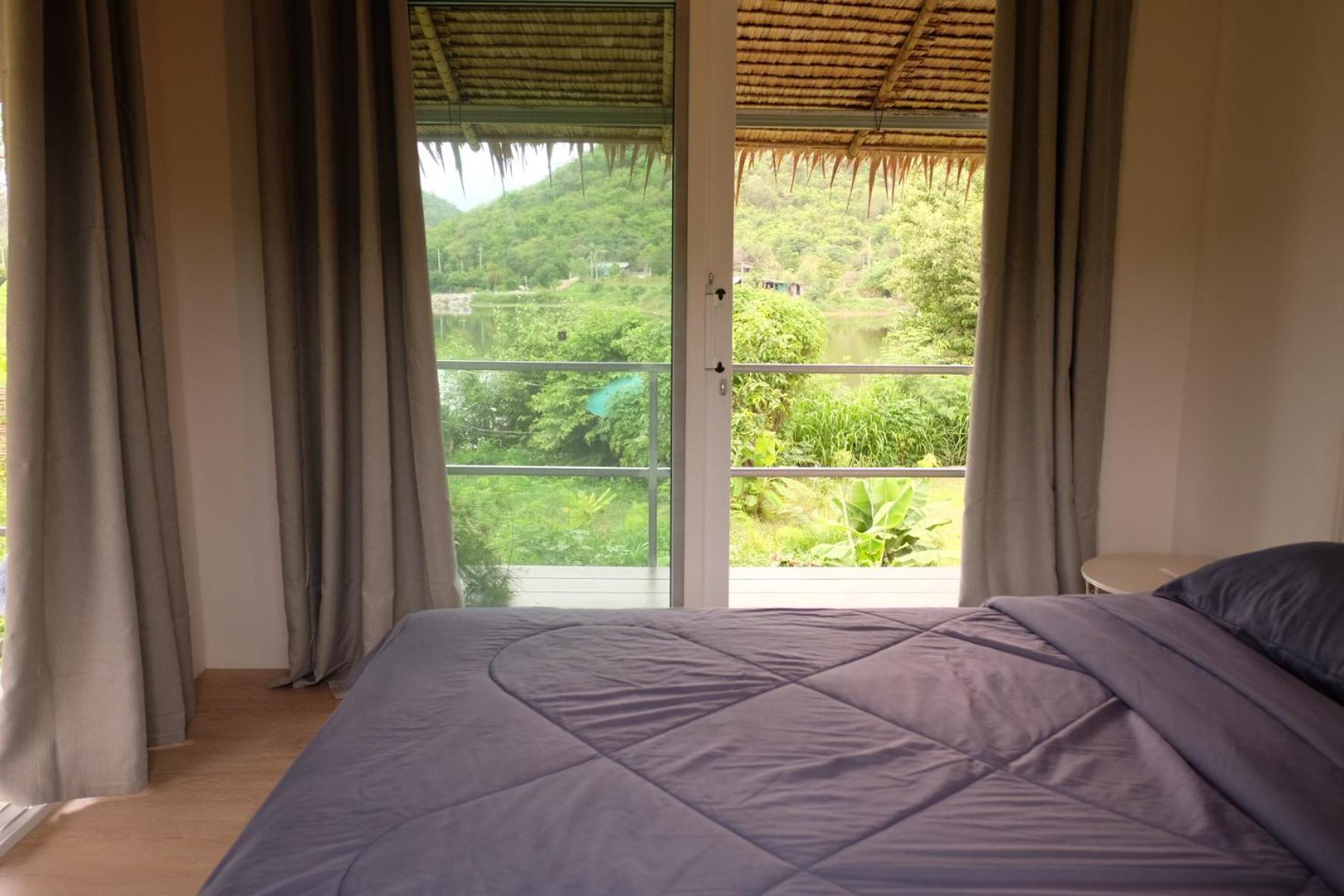 Royal Mountain View Villa Ratchaburi Rom bilde